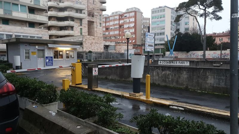 Parcheggio Attias